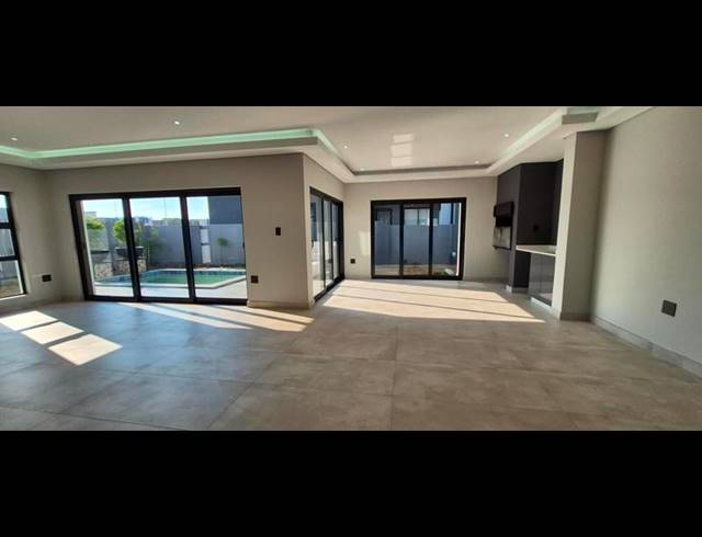 4 BEDROOM HOUSE FOR SALE IN FOUNTAINBROOK ESTATE